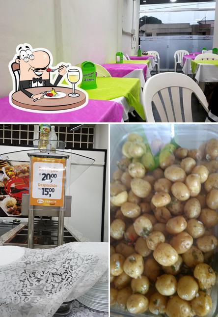 Entre diversos coisas, comida e interior podem ser encontrados no Francis Restaurante