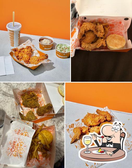 Popeyes Louisiana Kitchen in Queen Creek Restaurant menu and reviews