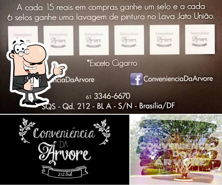 See this picture of Pizzaria da Árvore