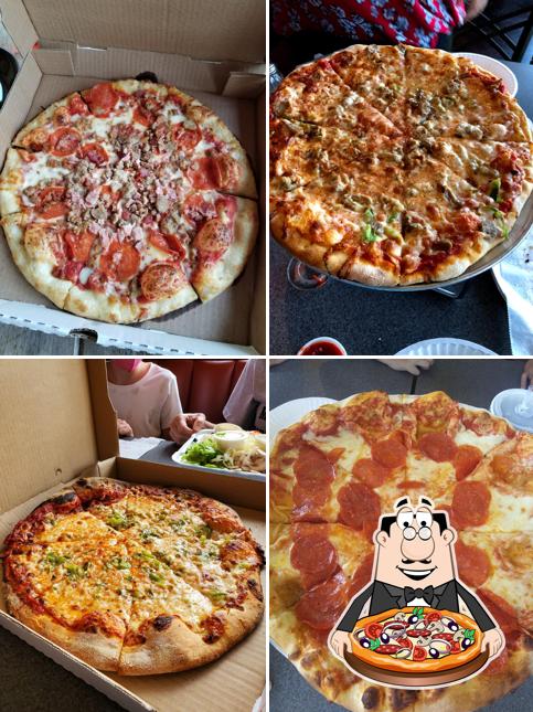 Order pizza at Stonehouse Pizza