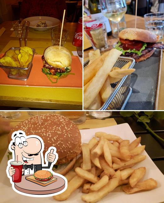 Ordina un hamburger a Gallè | Ristorante Bar Pizza & Grill
