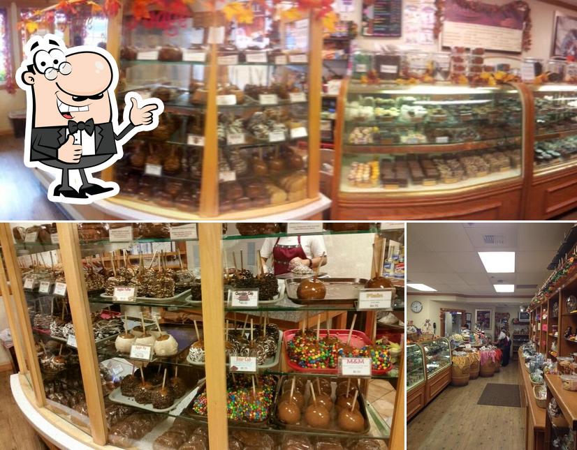 Rocky Mountain Chocolate Factory in Leavenworth Restaurant reviews