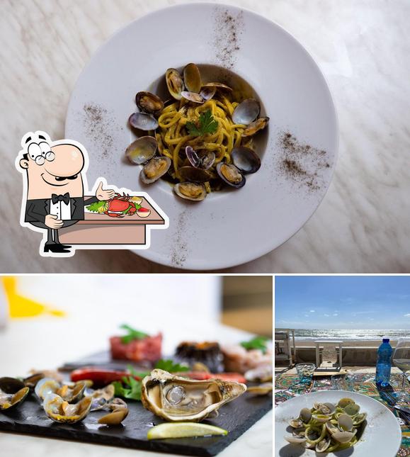 Ordina la cucina di mare a Ti Cunzasti