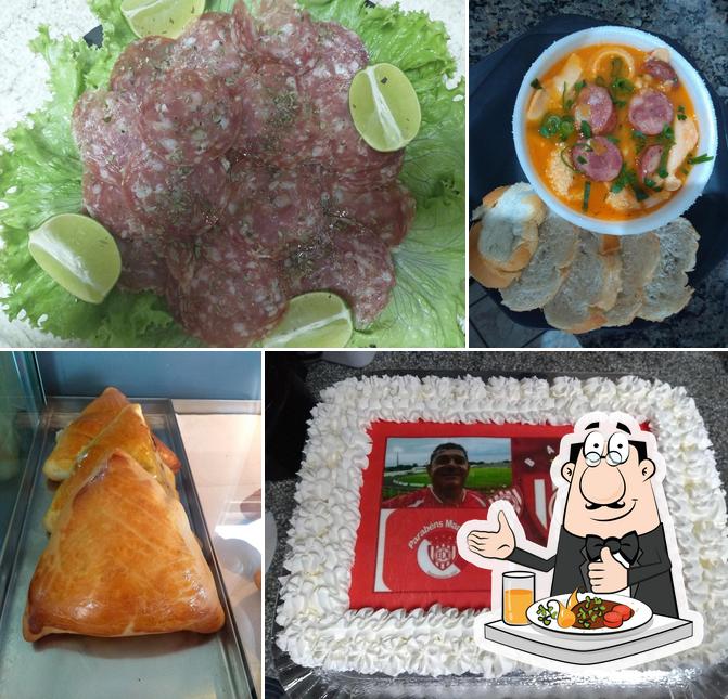 Comida em Bar do Marcinho