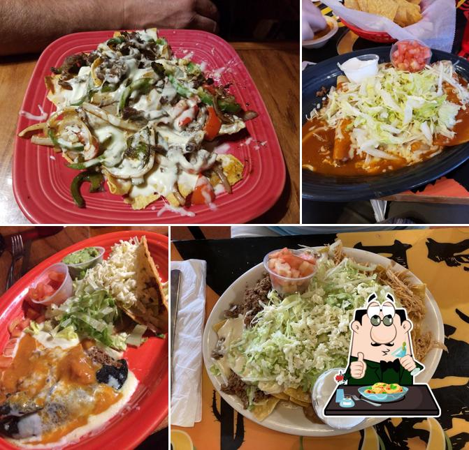 Блюда в "El Potrero Mexican Restaurant"