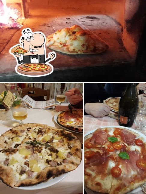 Закажите пиццу в "Pizzeria IL Boscaiolo / L'Aquila"