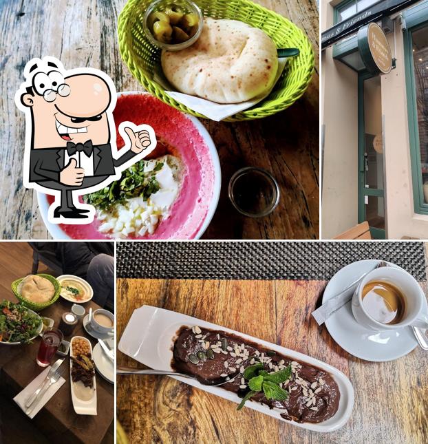 Hummus & Friends restaurant, Berlin Restaurant reviews