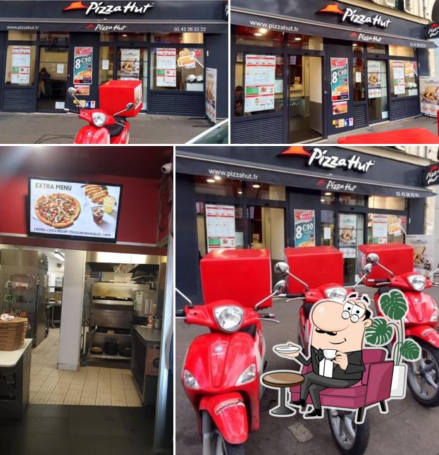 L'intérieur de Pizza Hut