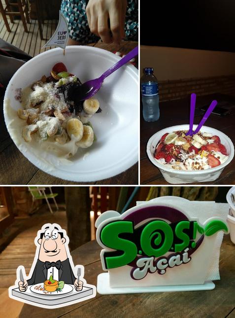 Food at SOS Açai Jeri