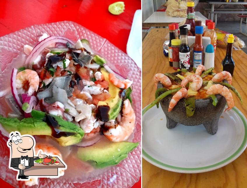 Try out seafood at Mariscos El Primo