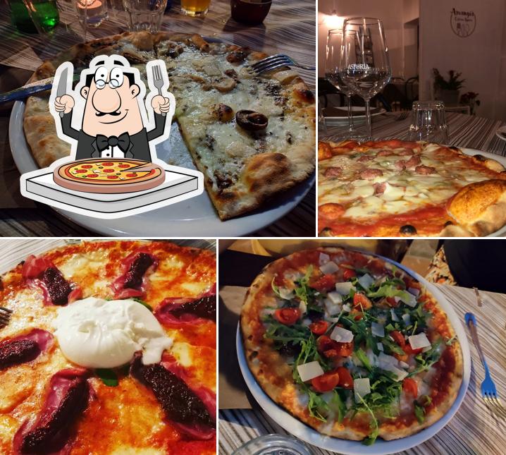 Scegli una pizza a Osteria Tipica Pugliese Amangià