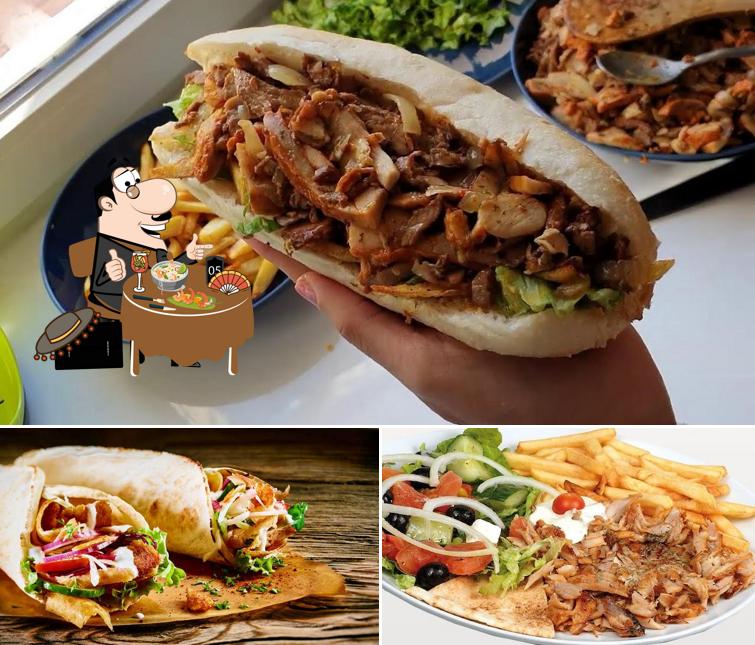 Panino con maiale stirato al turkish kebab & pizza