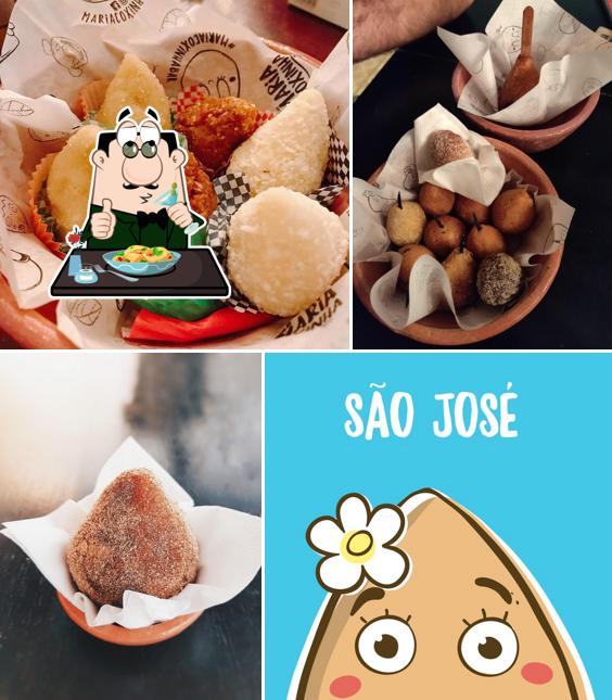 Platos en Titia Avó Maria Coxinha