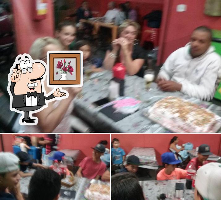 Veja imagens do interior do Pizzaria Don Octavio