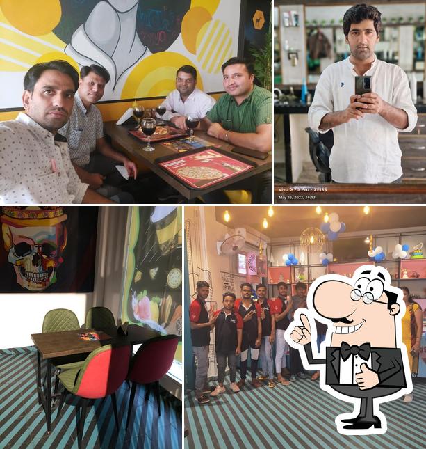 Laziz pizza - Best Pizza Restaurant In Jhunjhnu
