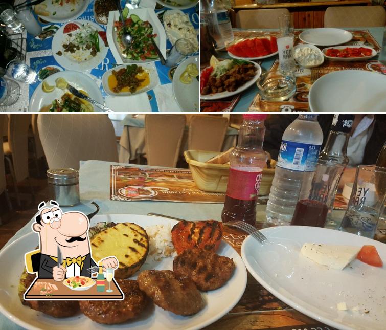 Еда в "Sedir Restaurant"