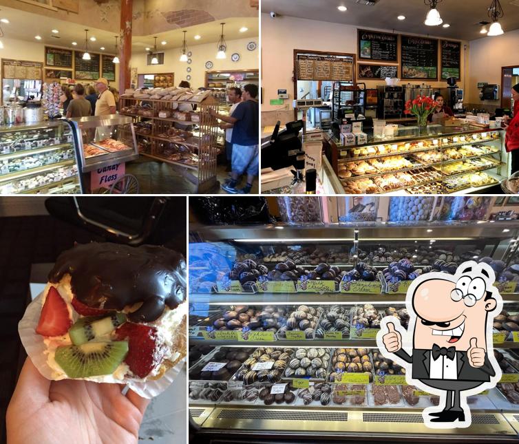 Shea Schat's Bakery in Mammoth Lakes Restaurant menu and reviews