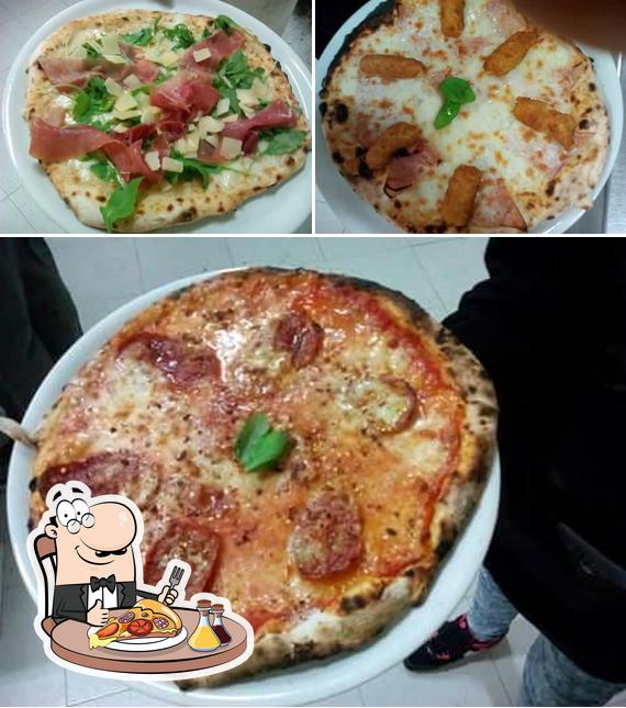 Ordina una pizza a Bandiera Gialla