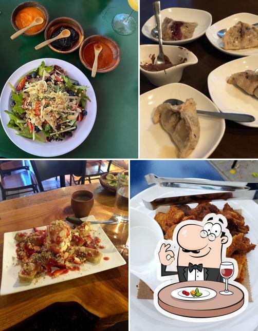 Momo Hut & Gardens