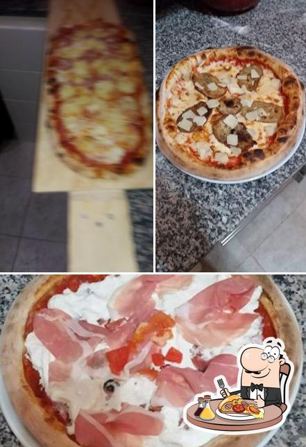 Ordina tra le molte varianti di pizza