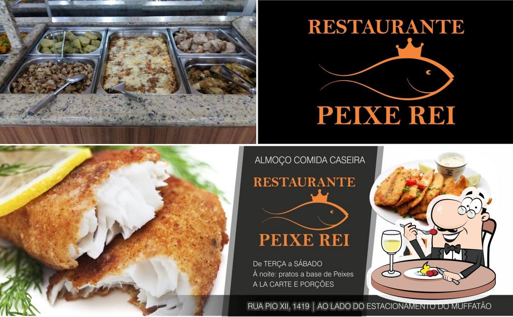 Comida em Restaurante Peixe Rei