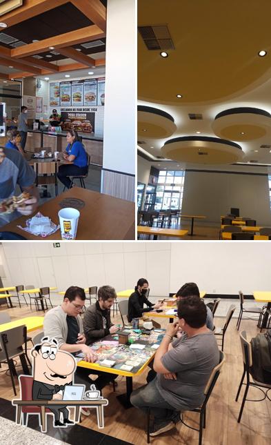 O interior do Burger King