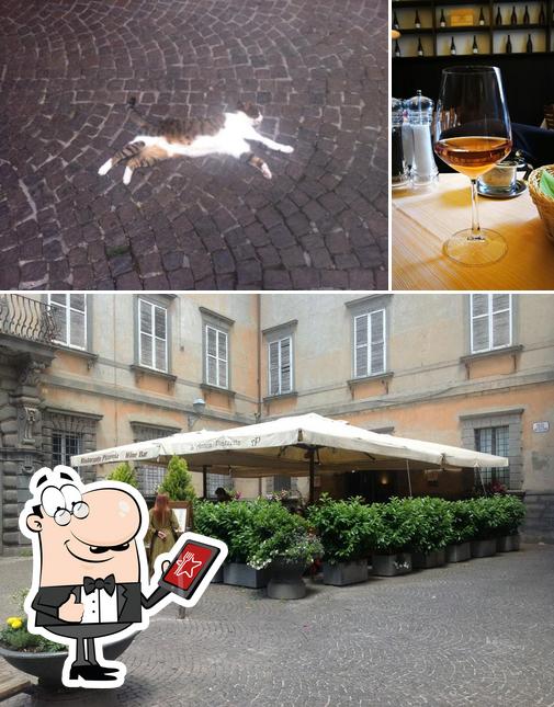 L'Antica Piazzetta se distingue par sa extérieur et boisson