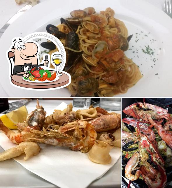 Prenditi la cucina di mare a Trattoria Da Tino