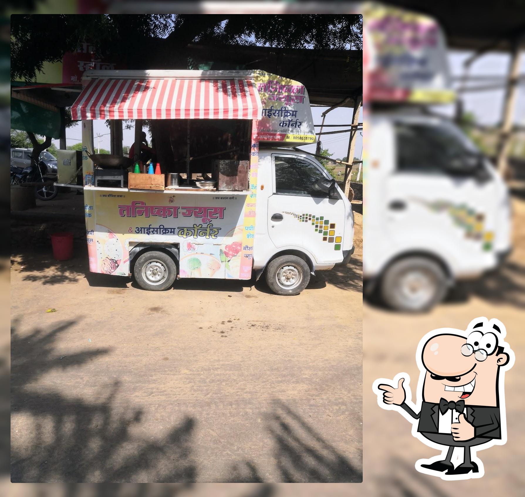 Tanishka fast food corner