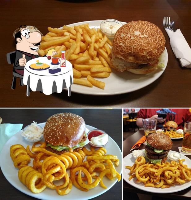 Faites-vous plaisir avec un hamburger à Diner Coffee & Grill Billard Restaurant
