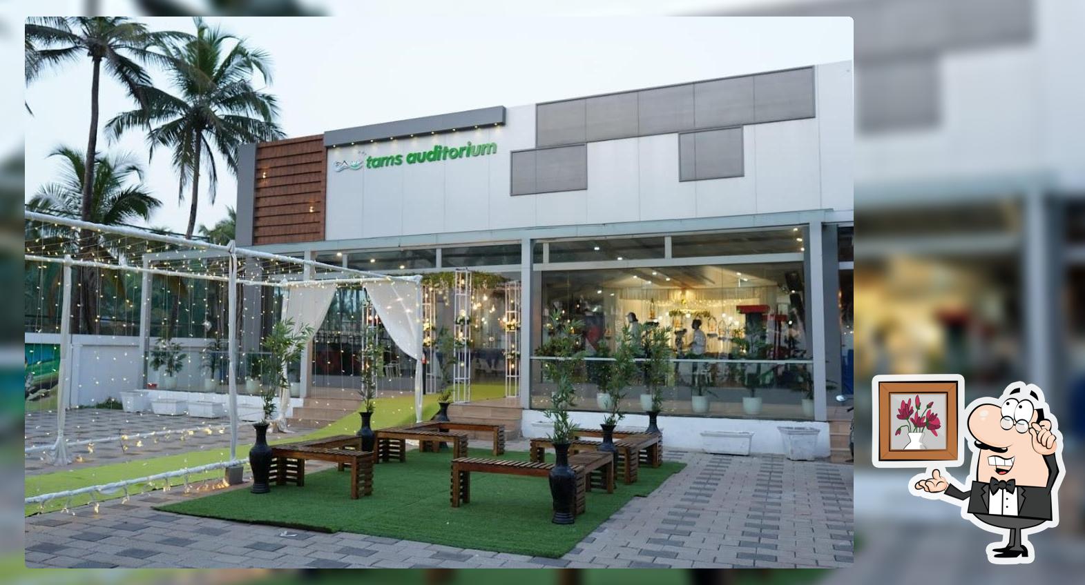 Tams Restaurant & Events