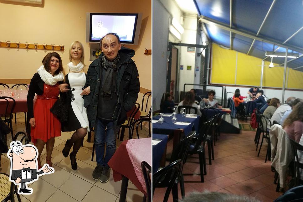 Dai un'occhiata agli interni di Da Filippo