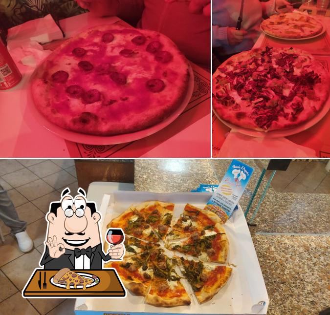 A Pizzeria Fratelli Pupillo, puoi assaggiare una bella pizza