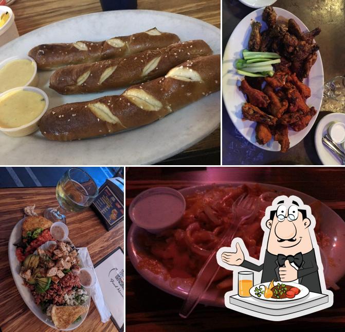 Schooners Patio Grille II in Santa Clarita Restaurant menu and reviews