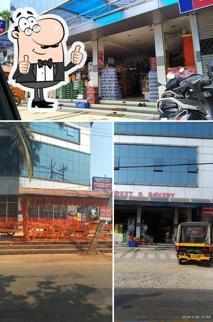 Thomson Supermarket & Bakery