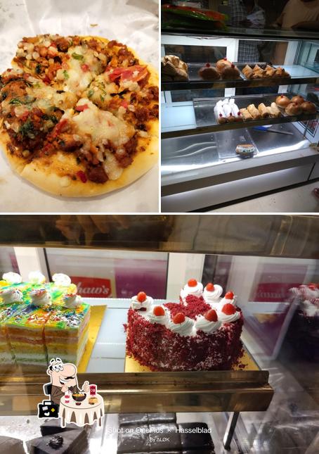 Food at ASIAN CAKE AND COOKIE