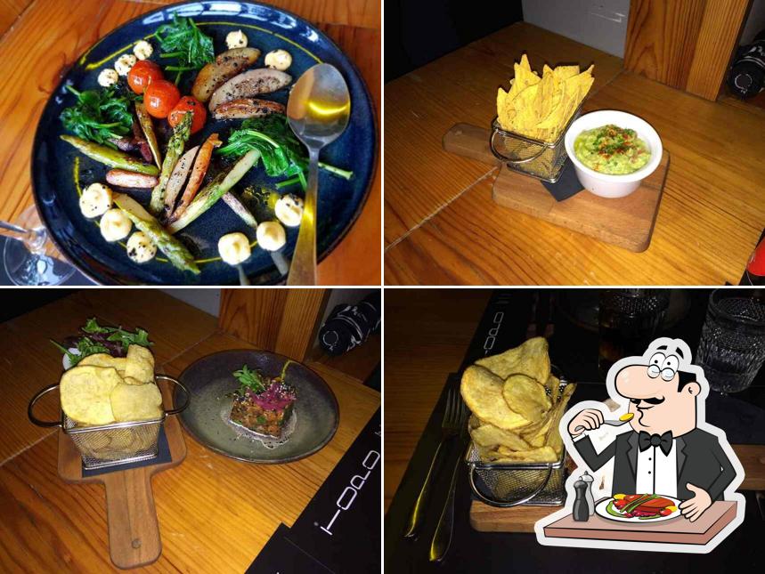 TOPO MARTIM MONIZ pub & bar, Lisbon, Centro Comercial Restaurant menu