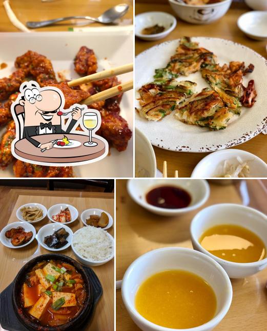Choi's Restaurant in College Station Restaurant menu and reviews