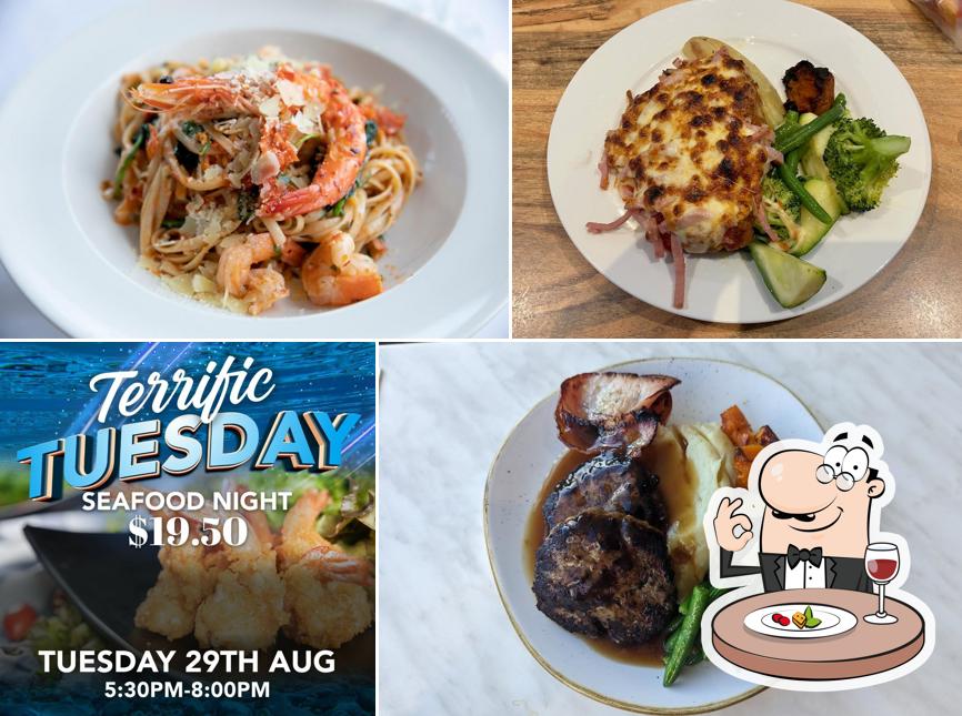Merimbula Imlay Bowling Club in Merimbula Restaurant menu and reviews