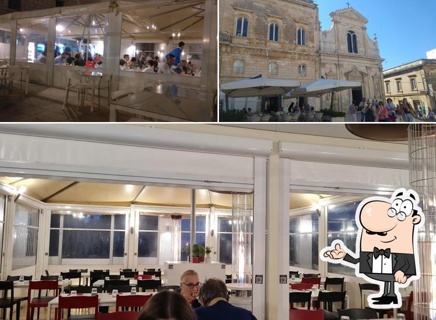 Guarda la foto che presenta la interni e esterno di Impasto Napoletano