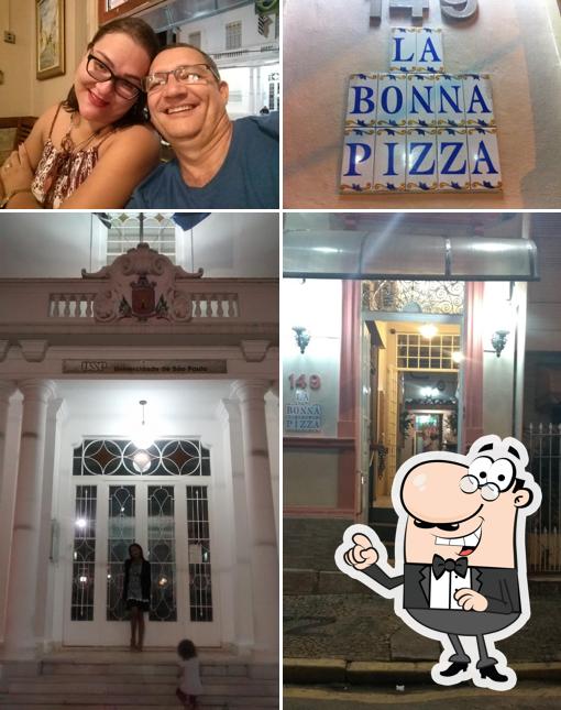 Veja imagens do exterior do La Bonna Pizza