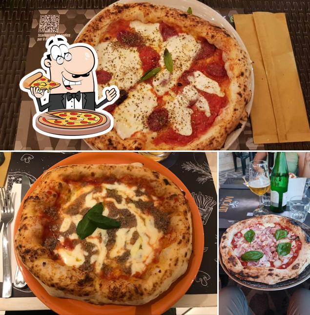 Ordina una pizza a Mont-one Pub-Pizzeria