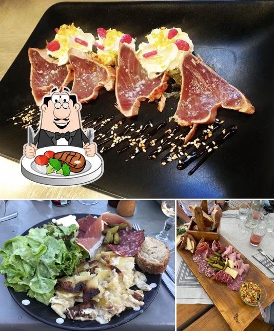 Essayez des repas à base de viande à Café des Alpes
