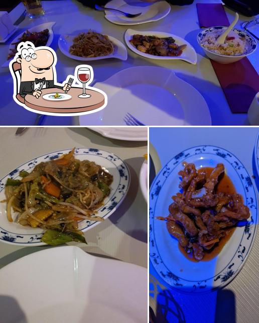 Lotus Lounge in Alfreton Restaurant menu and reviews