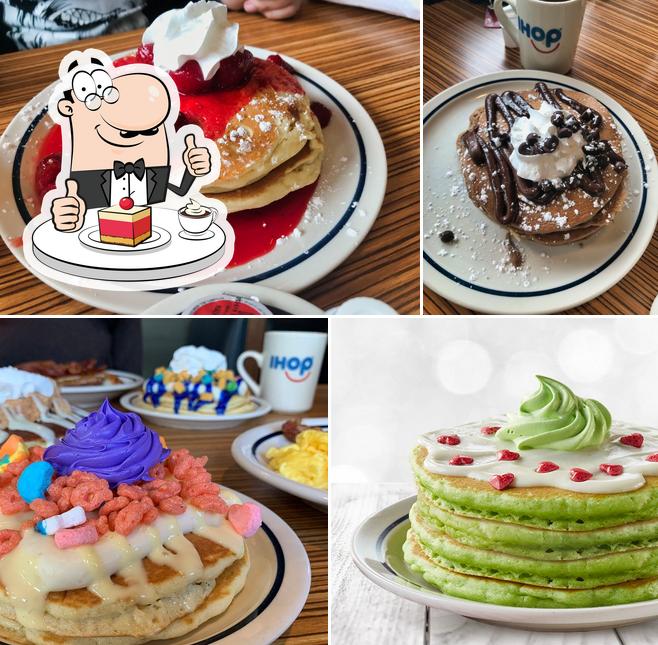 Ihop, 1870 EastWest Connector in Austell Restaurant menu and reviews