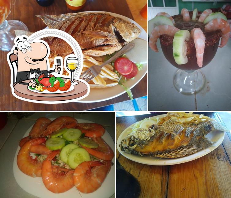 "La Tilapia Boulevard" pub & bar, Xicoténcatl Restaurant reviews