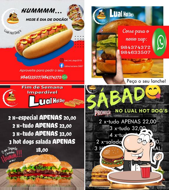 Lual Hot Dog's