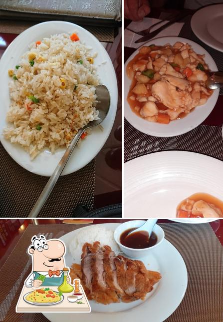 Food at Bao Shi Restaurace