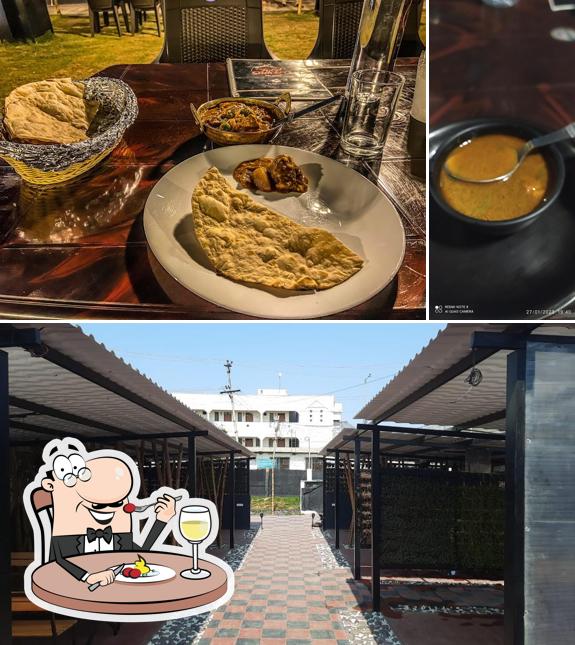 This is the image displaying food and exterior at Food snackers