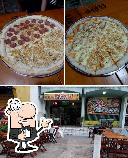 Mix Pizzas